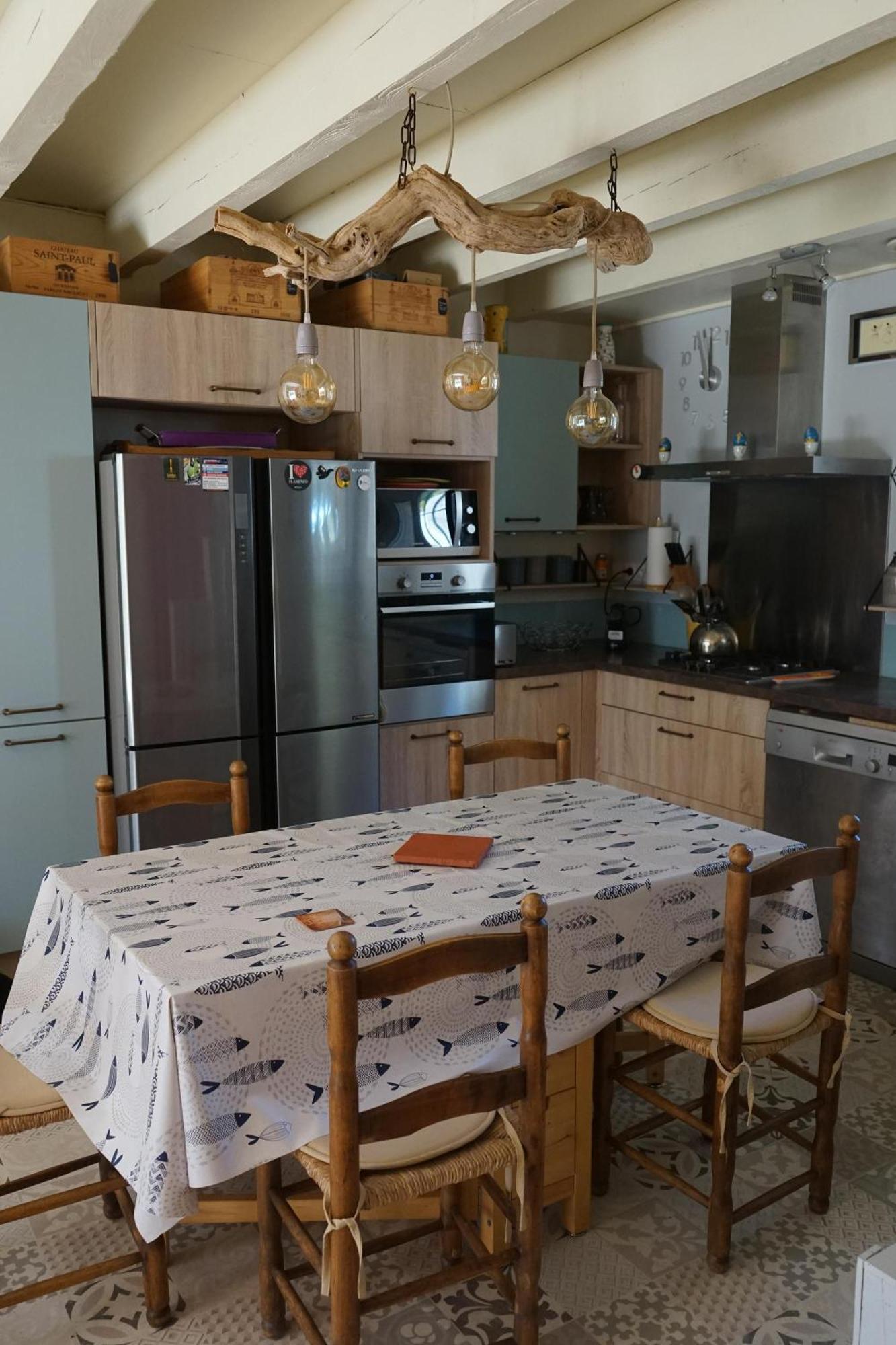 Joli Mas Au Bord De L'Etang De Thau Villa Марсилан Екстериор снимка